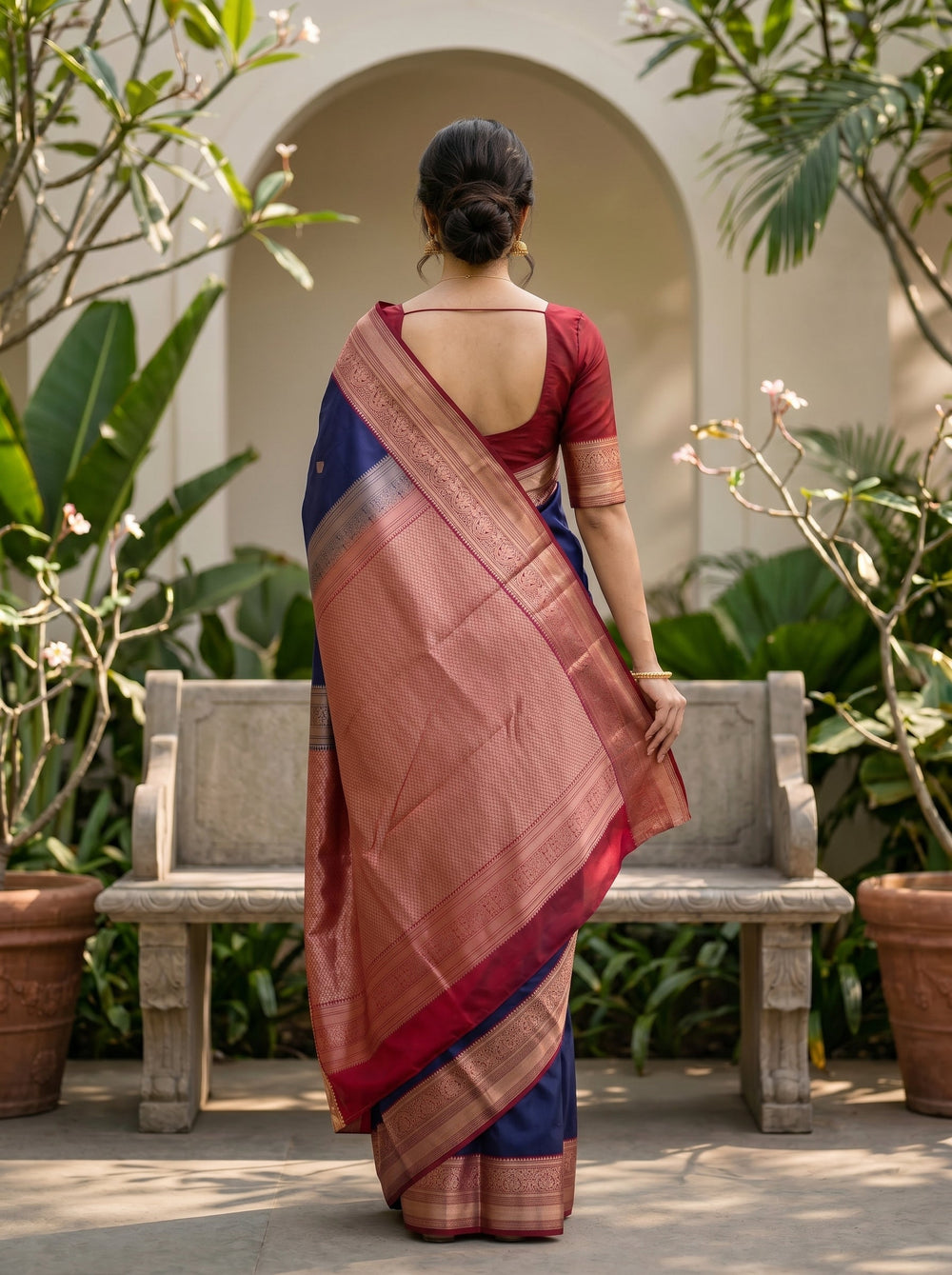 Kanjivaram Pure Silk Navy Blue Traditional Saree with Gold Woven Pallu