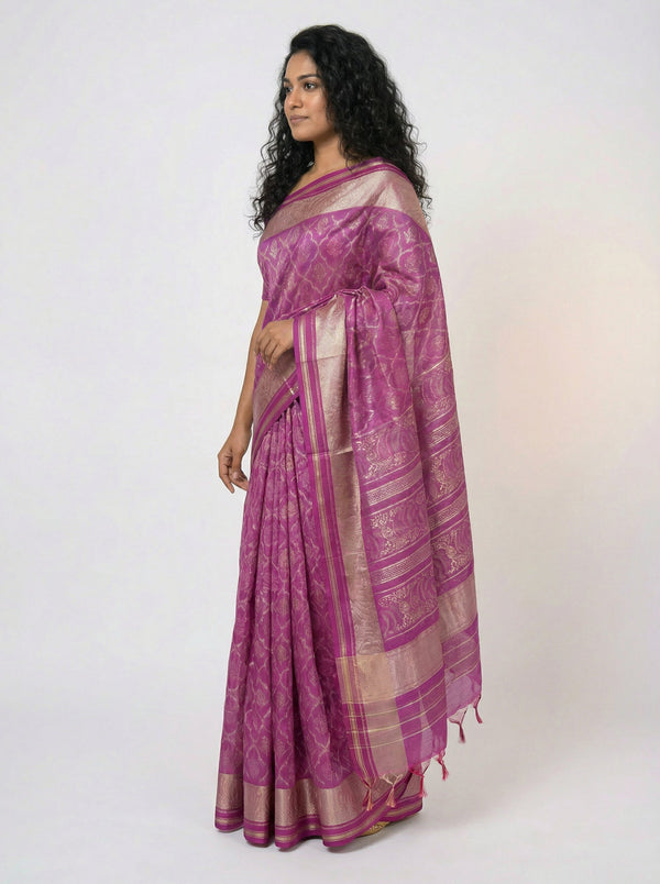 Semi Tussar Silk Women’s Saree with Geometric Zig Zag Pattern