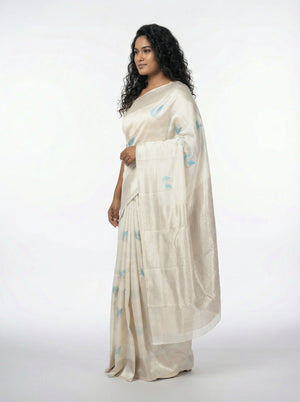 Semi Silk Classic Off White Saree with Alternating Leaf Motifs