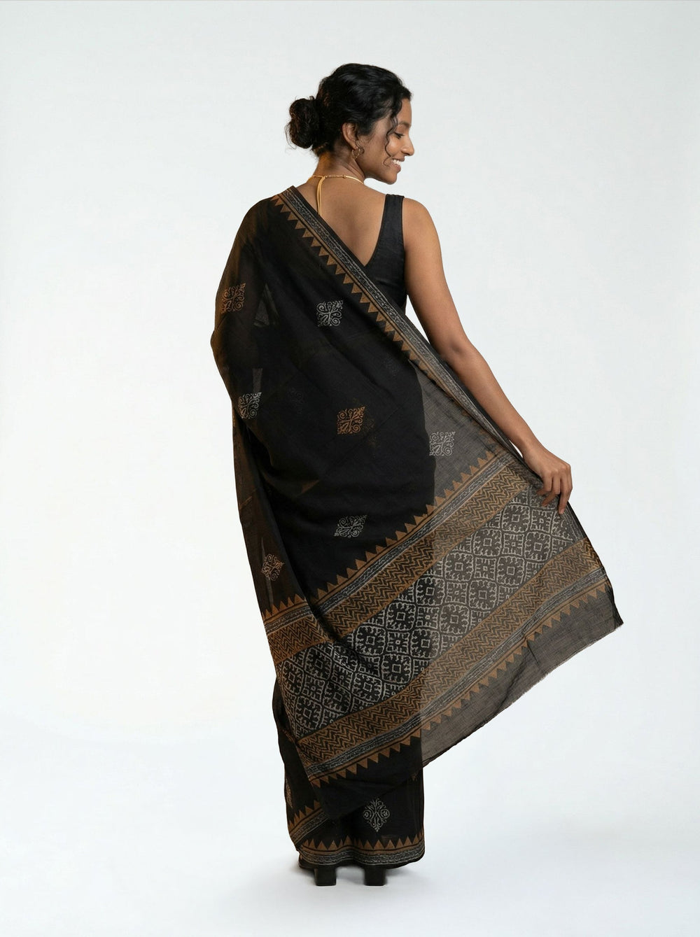 Chanderi Cotton Black Printed Ethnic Saree
