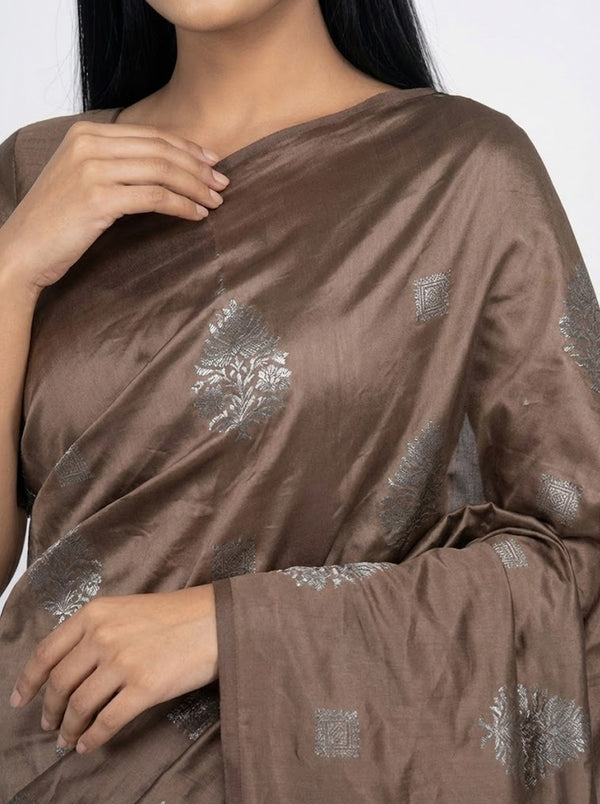 Semi Silk Ivory Brown Saree with Alternative Square and Floral Butta Design & Maroon Blouse