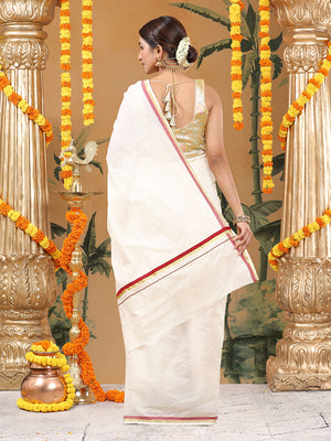 Off-White Cotton Set Saree with Golden & Red Border Accents and Elegant Pallu Finish