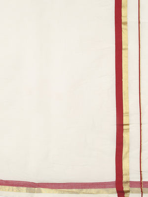 Off-White Cotton Set Saree with Golden & Red Border Accents and Elegant Pallu Finish