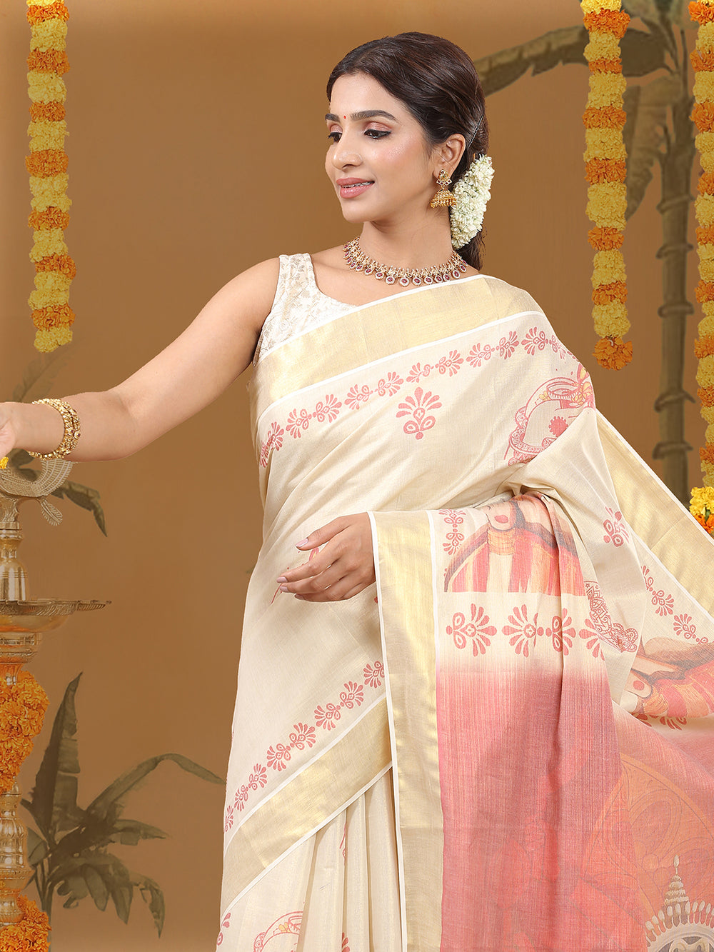Golden Tissue Set Saree with Red Printed Hand Motifs and Kathak Dancer On Red Pallu