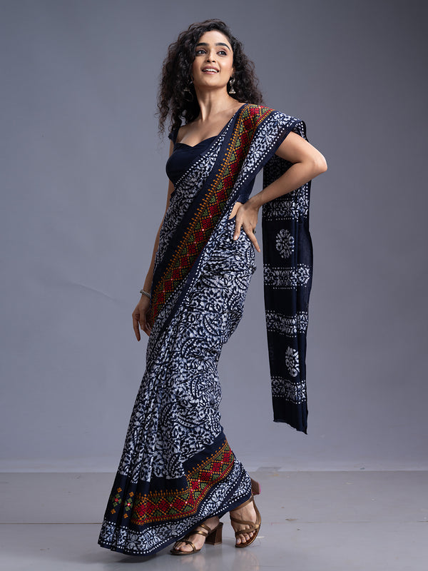 Navy Blue & White Malmal Cotton Saree