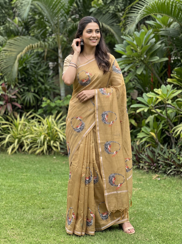 Chanderi Golden Tan Parrot Motif Embroidered Nest Wreath Saree