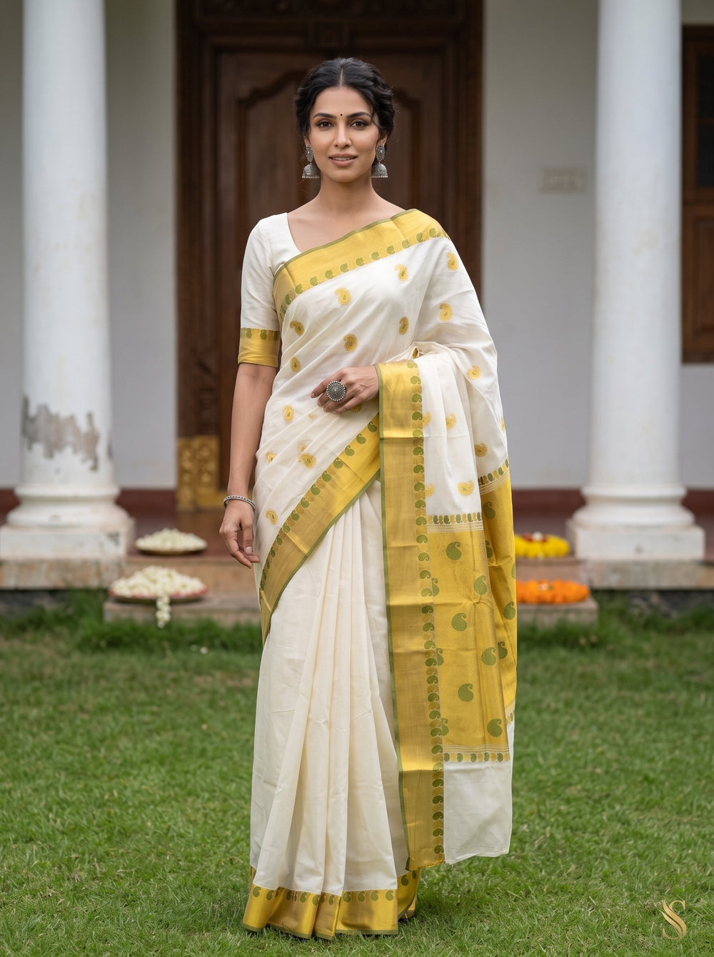 Cotton Cream Off-White Gold Green Paisley Booti Onam Kerala Saree