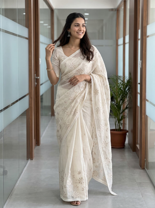 Mul Chanderi Off White Floral Embroidered Saree