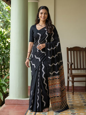 Cotton Black Saree with Multicolor Traditional Motif Printed Pallu