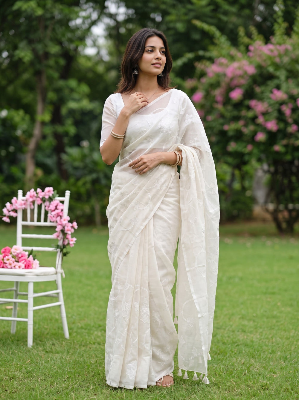 Mul Chanderi Cream Saree with Floral Vine Embroidery