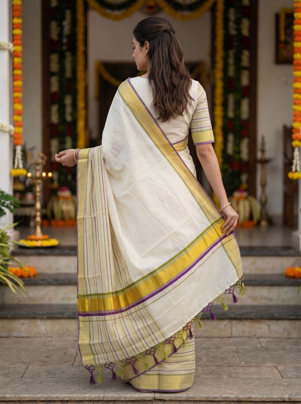 Cotton Cream Checkered Body Striped Gold Border Kerala Kasavu Set Saree
