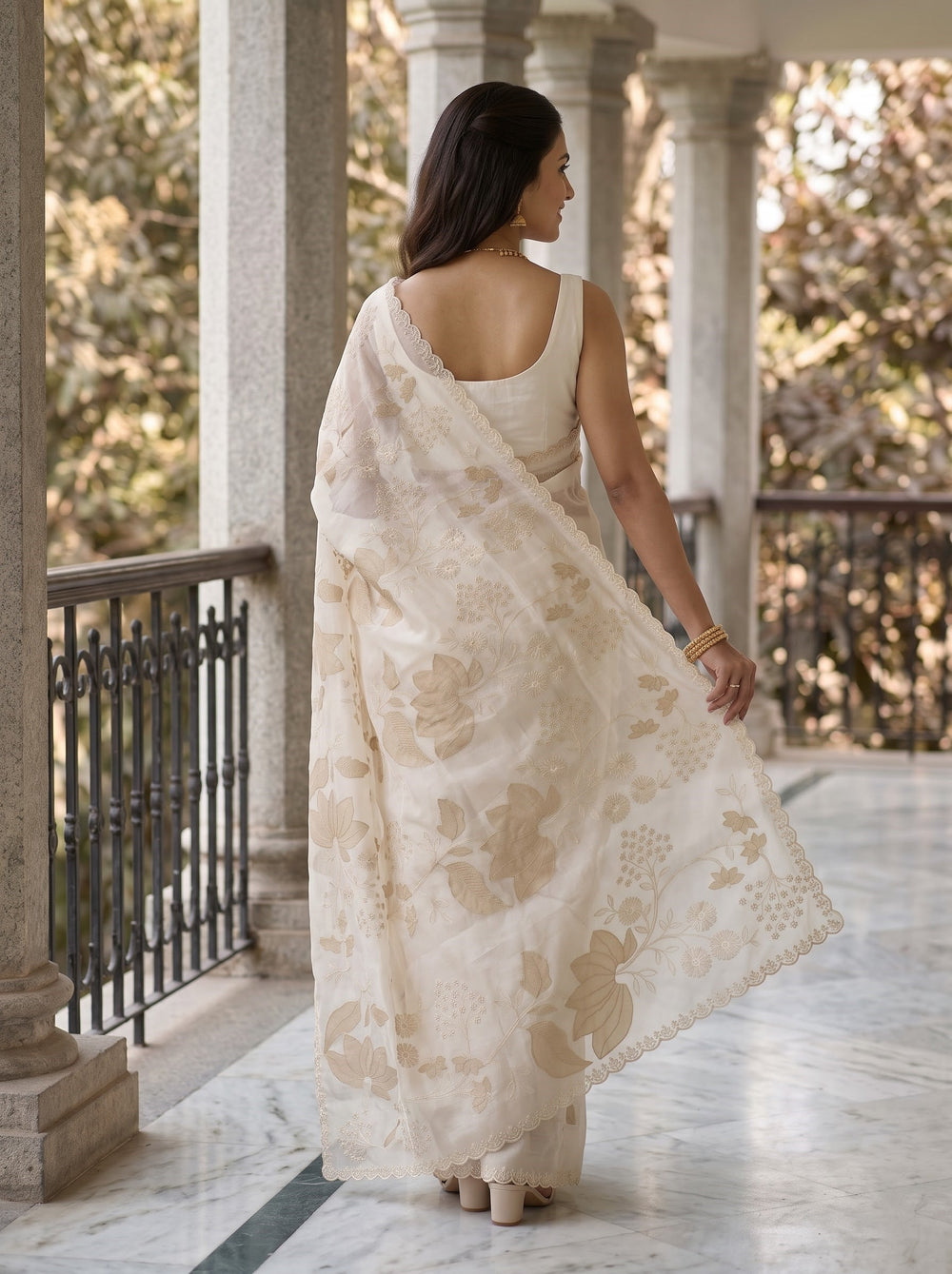 Pure Chanderi Off-White Saree with Embroidered Leaf Motif and Scalloped Border