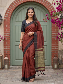 Linen Maroon Golden Zari Border Tasseled Saree