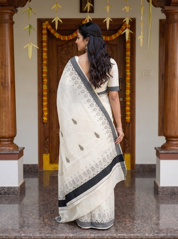 Cotton Off-White Grey Aztec Print Onam Special Kerala Saree