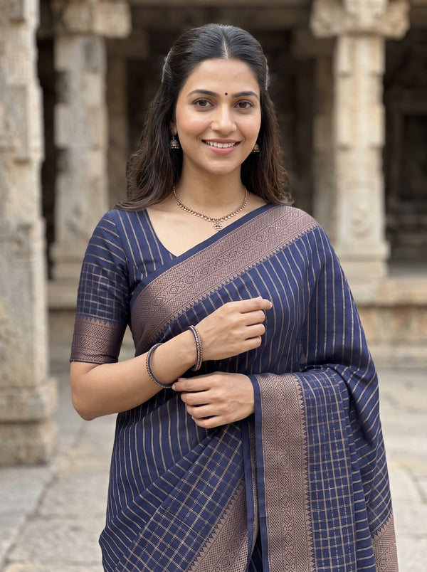 Matka Silk Navy Blue Golden Pinstripe Hexagon Geometric Pallu
