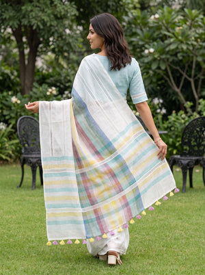 Linen Cream Saree with Multicolor Checked Pallu & Tassels
