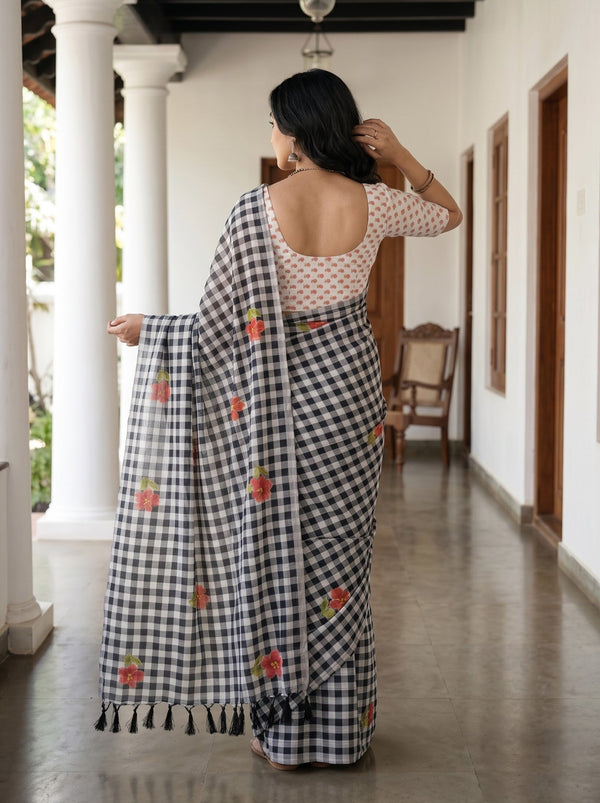 Cotton Black and White Checkered Hibiscus Floral Print Saree