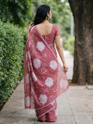 Net Kota Mauve White Chrysanthemum Motif Lace Border