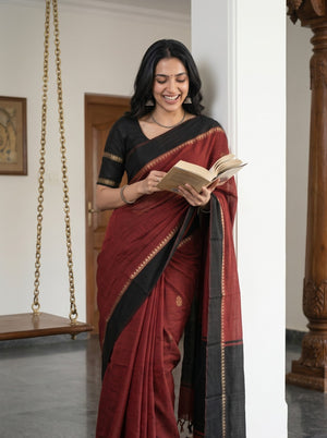 Cotton Silk Red Black Dual Tone Solid Saree