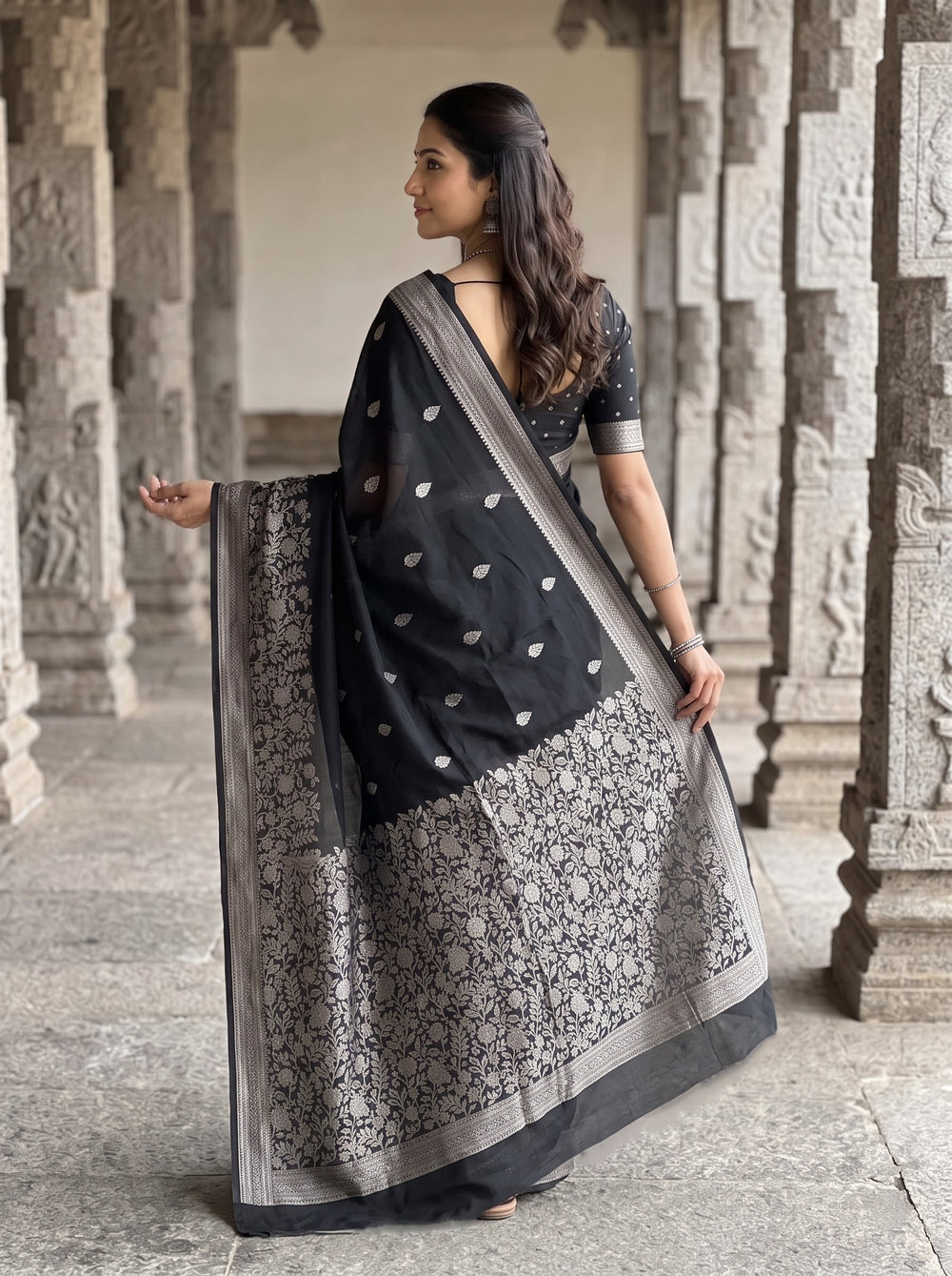 Banarasi Silk Black and Floral Vine Pallu Saree