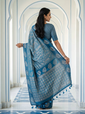 Matka Silk Teal Peacock Golden Zari Floral Checkered Pallu