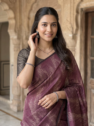Semi Tussar Silk Maroon Black Floral Diamond Trellis Pallu Saree