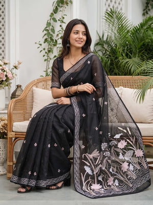 Organza Black Lotus Pond Dragonfly Embroidery Scenic Pallu