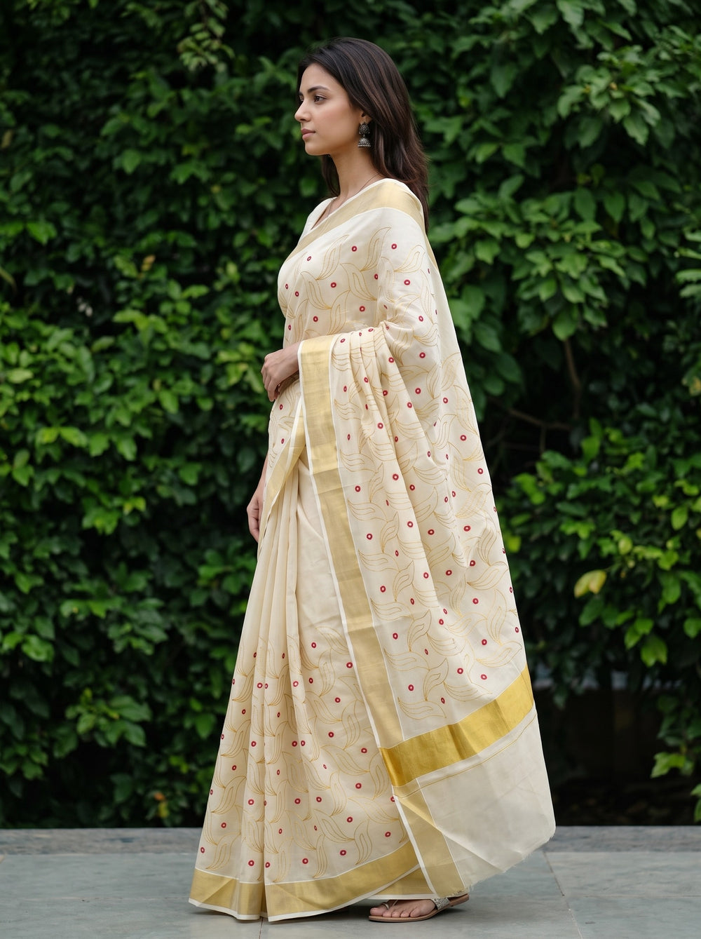 Tissue Cream Embroidered Leaf Kerala Kasavu Saree with Red Mirror Work