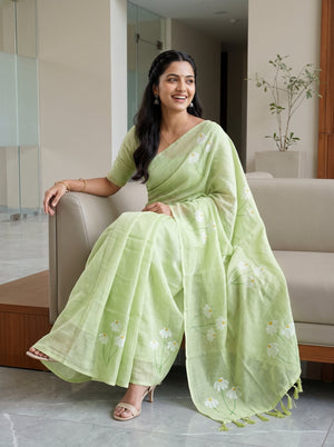 Cotton Lime Green White Daisy Floral Printed Pallu Green Tassels Saree