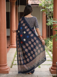 Cotton Black Saree with Multicolor Traditional Motif and Geometric Border