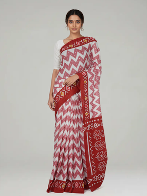 White Soft Cotton Saree with Zig Zag Printed Body, Contrast Printed Pallu