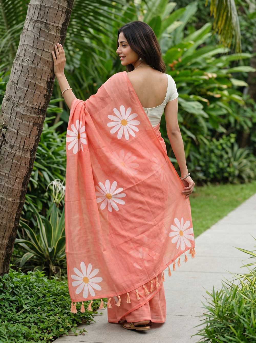 Cotton Peach Saree with White Daisy Flower Print
