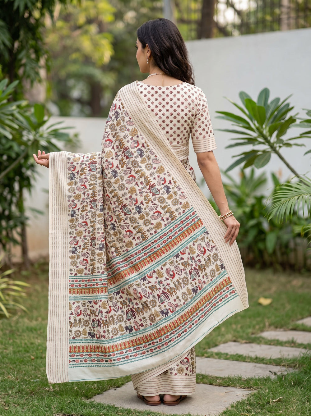 Cotton Saree in Off-White with Kalamkari Tribal Print