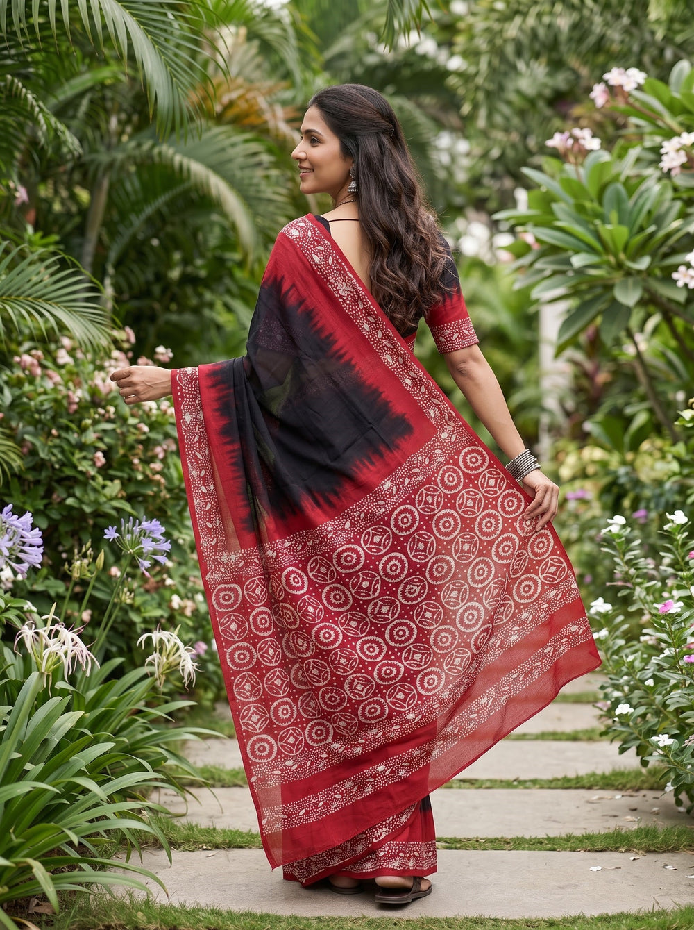 Cotton Maroon Saree with Black Floral Geometric Print