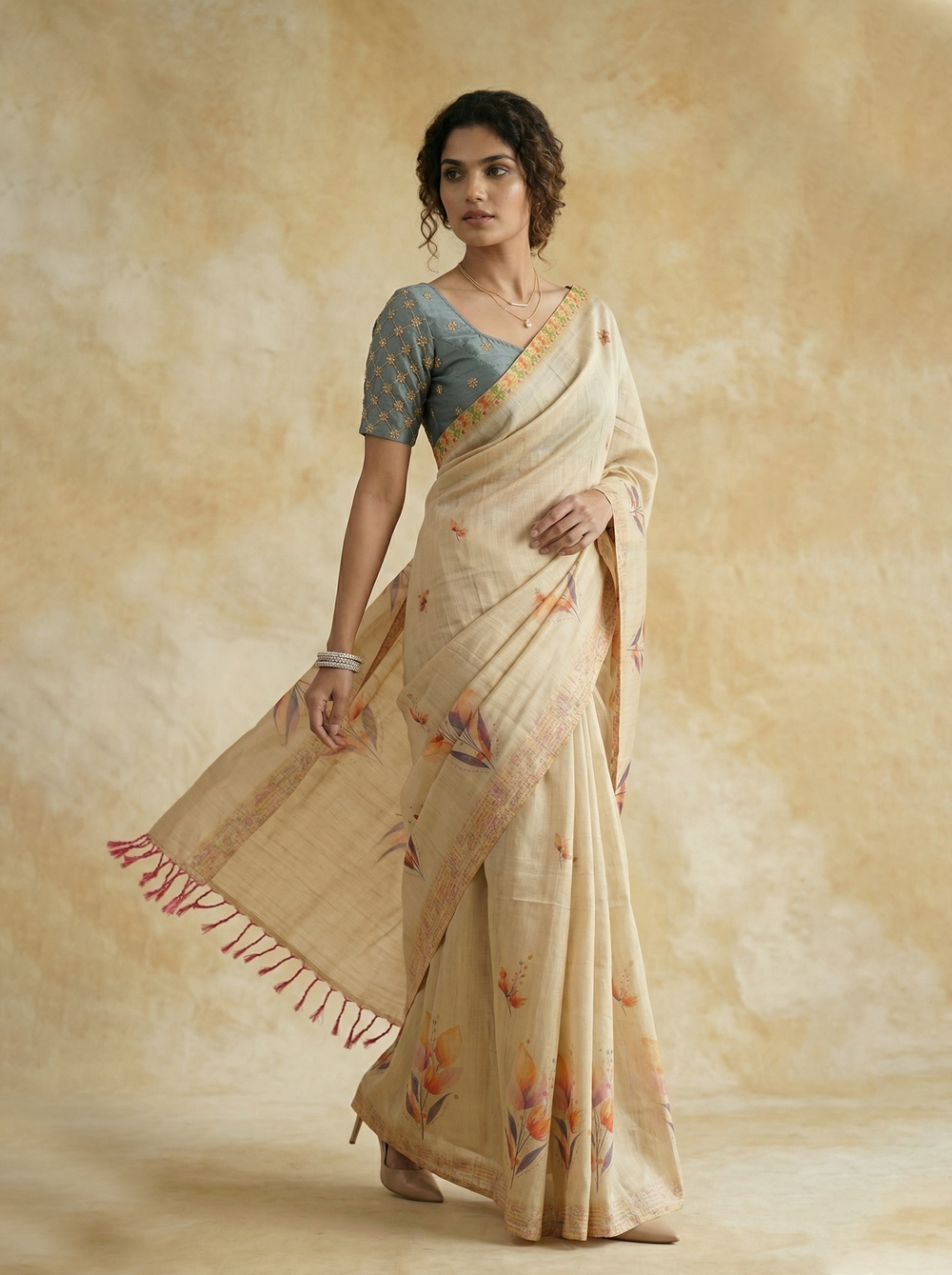 Tissue Silk Cream Watercolor Floral Print Set Saree with Woven Border