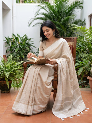 Cotton Off-White Zigzag Self-Tone Print Saree
