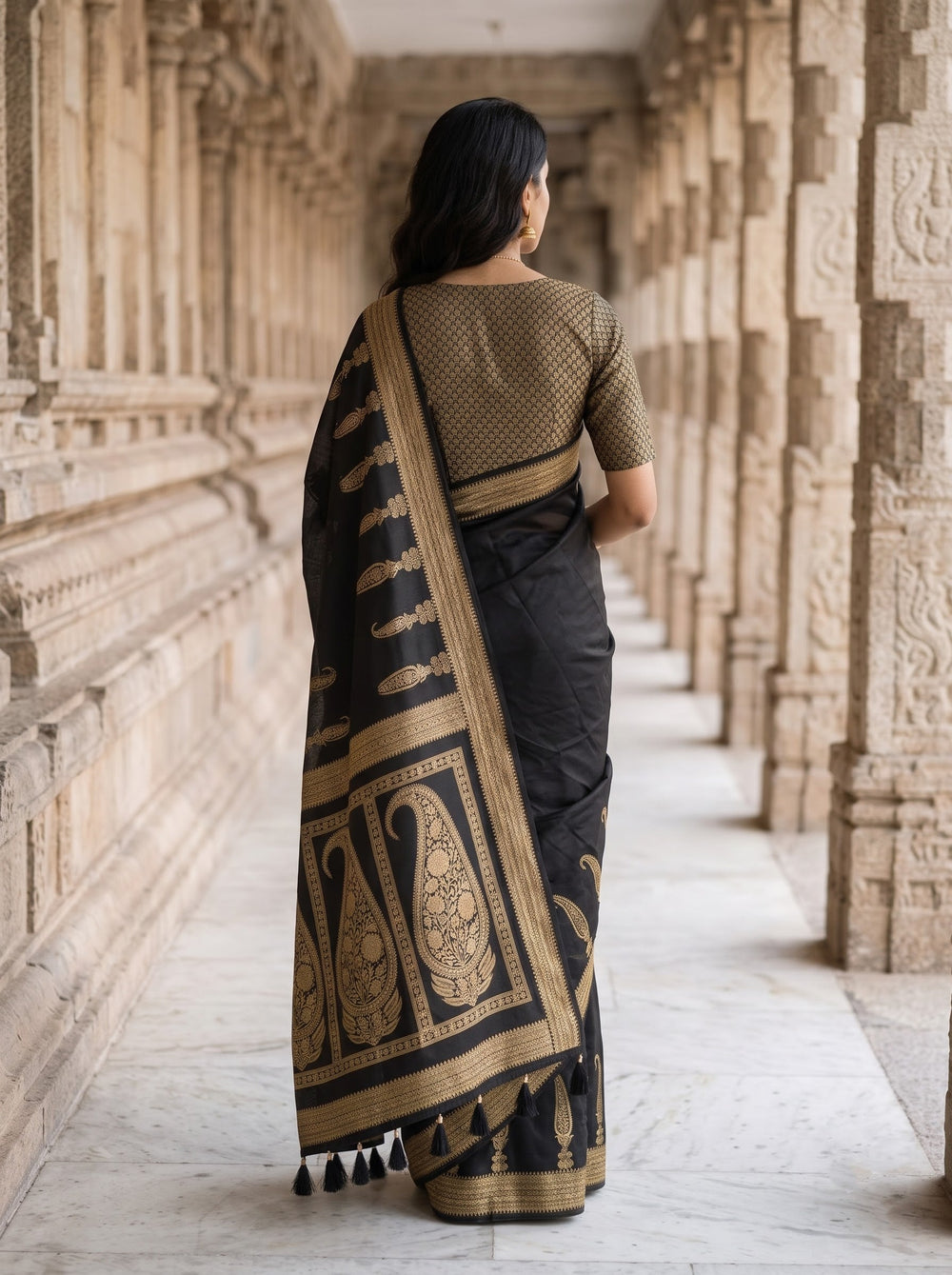 Banarasi Black Zari Floral Arch Pallu Saree