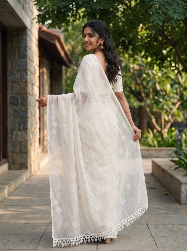 Kota Doria White Self-Tone Leaf Embroidery Lace Border Saree