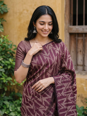 Matka Silk Maroon Chevron Zigzag Diamond Lattice Pallu