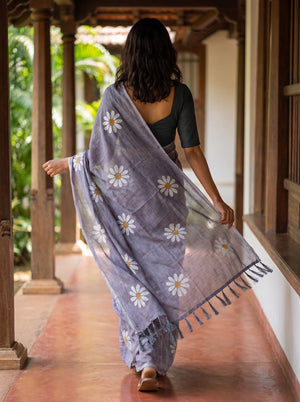 Cotton Grey Daisy Floral Print Saree