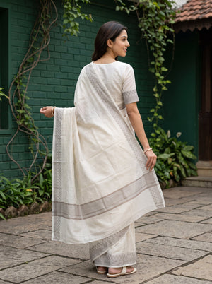 Cotton Off-White Self-Tone Textured Saree with Beige Floral Jacquard Border