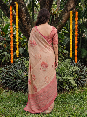 Tissue Beige Lotus Print Onam Kerala Saree with Scalloped Pink Border