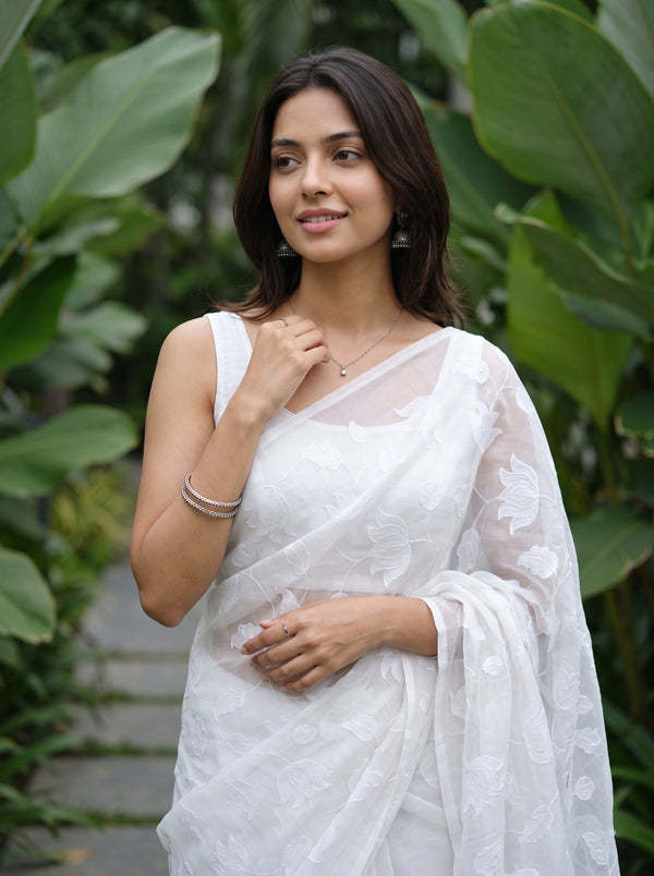 Mul Chanderi White Self-Tone Tulip Floral Vine Embroidery