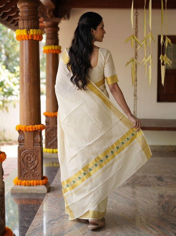 Cotton Cream Checkered Golden Border Onam Special Kerala Saree