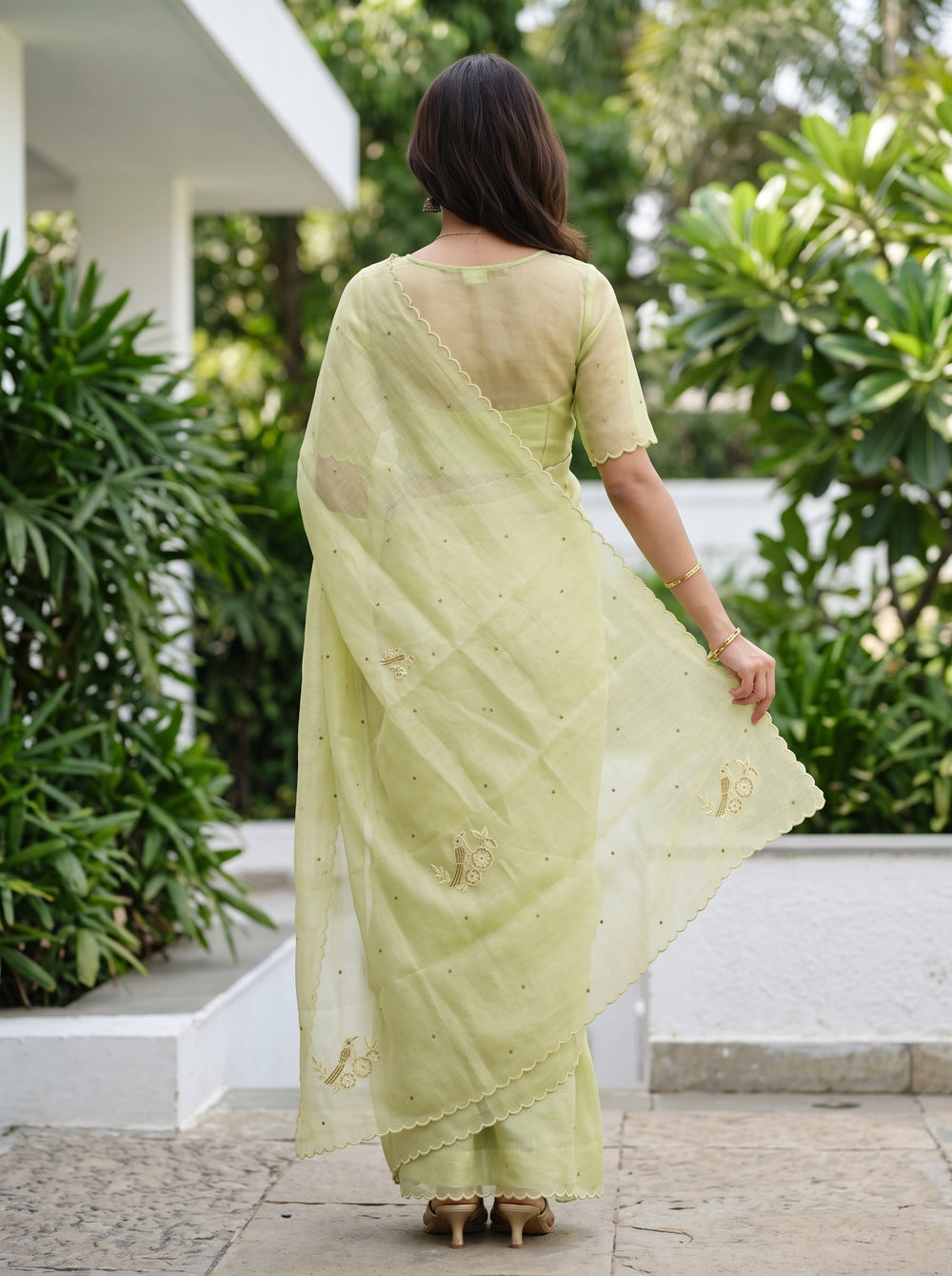 Linen Pale Yellow Self-Tone Bird Motif Saree with Scalloped Border